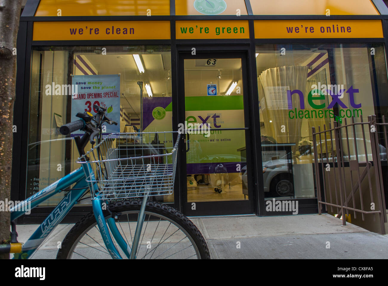Shop front door cleaner hires stock photography and images Alamy
