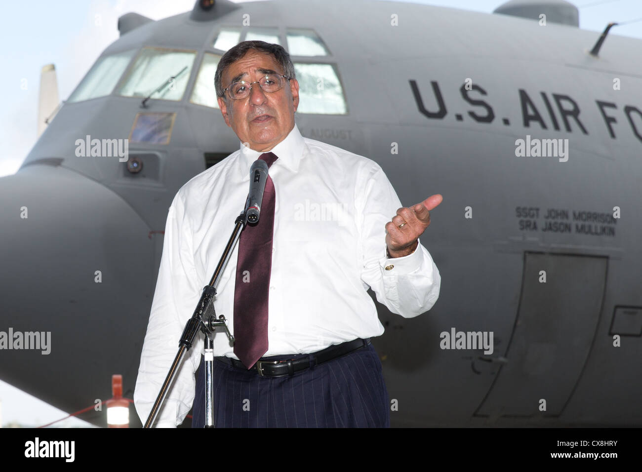 Secretary of Defense Leon E. Panetta addresses U.S. service members at Yokota Air Base, Japan, Sept. 17, 2012. Panetta is slated to travel to China and New Zealand following his visit at Yokota. Stock Photo
