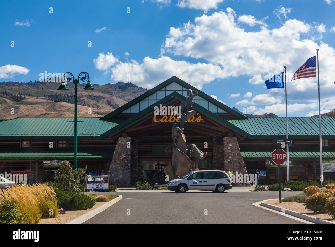 Cabela's hi-res stock photography and images - Alamy