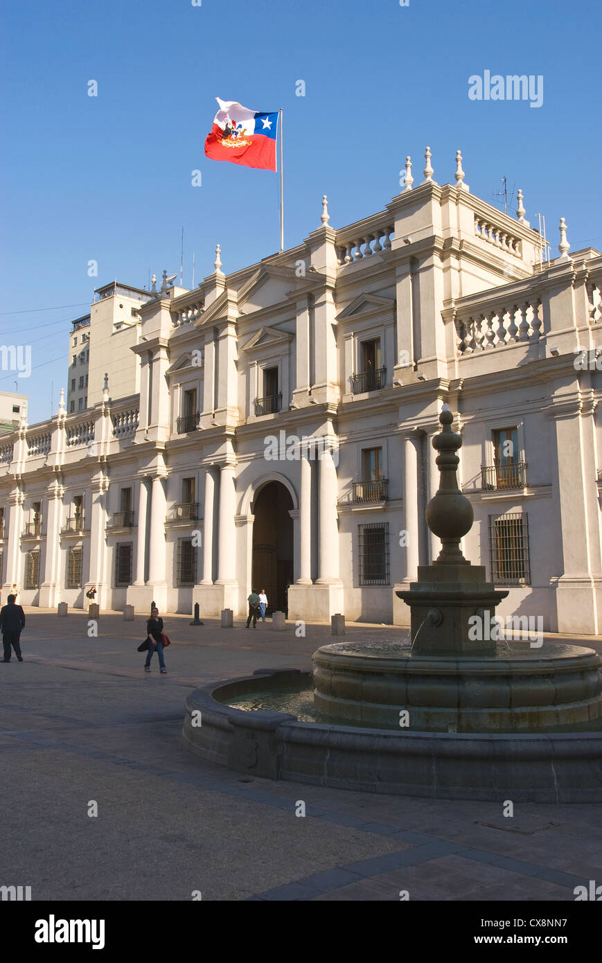 Elk198-1111v Chile, Santiago, Palacio de la Moneda, Presidential Palace with fountain Stock Photo