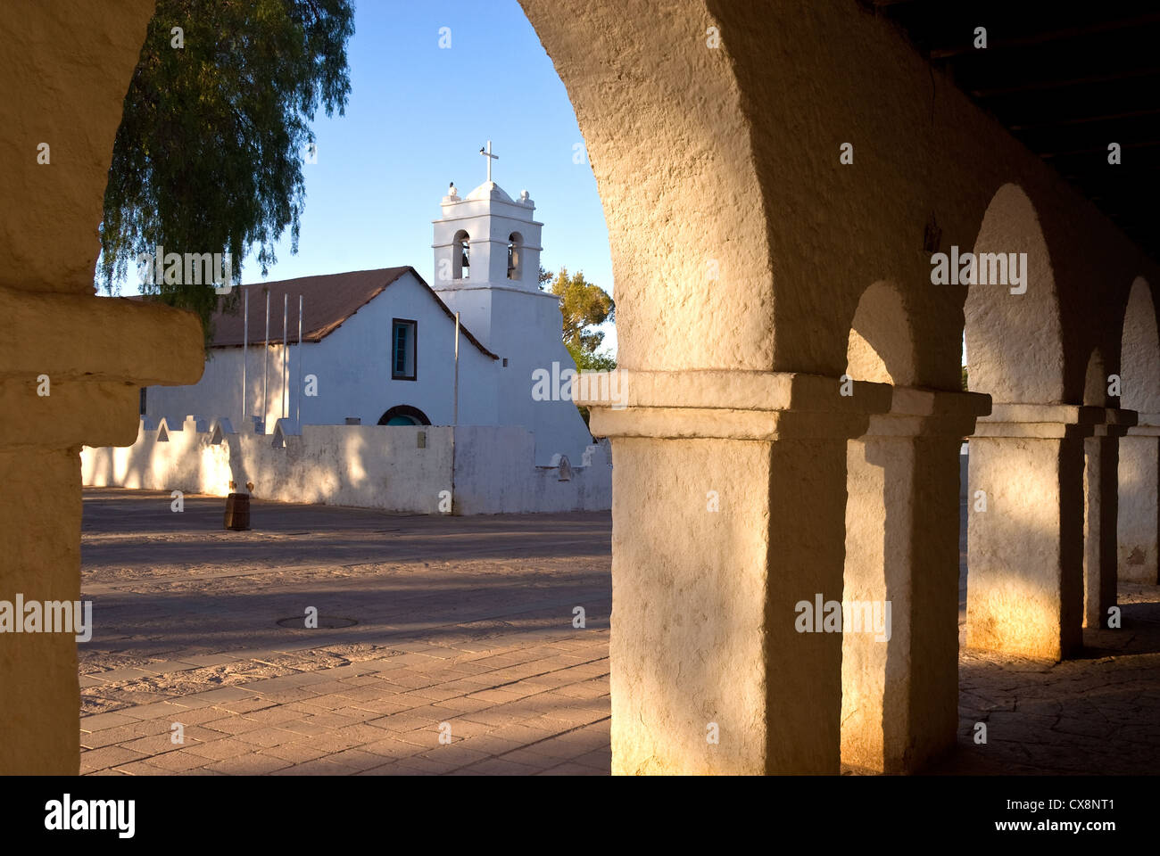 Iglesia san pedro hi-res stock photography and images - Alamy