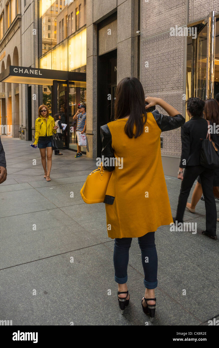 New York City, NY, USA, People Shopping, Street Scenes, Luxury Brands, Chanel, Shops on Fifth Avenue, Manhattan , Stock Photo