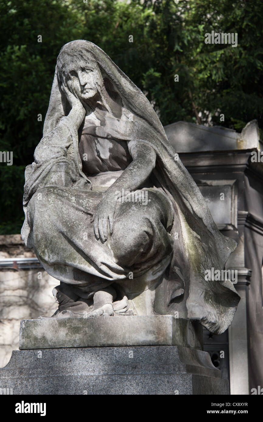 Grave carving, Montparnasse cemetery, Paris, France Stock Photo - Alamy