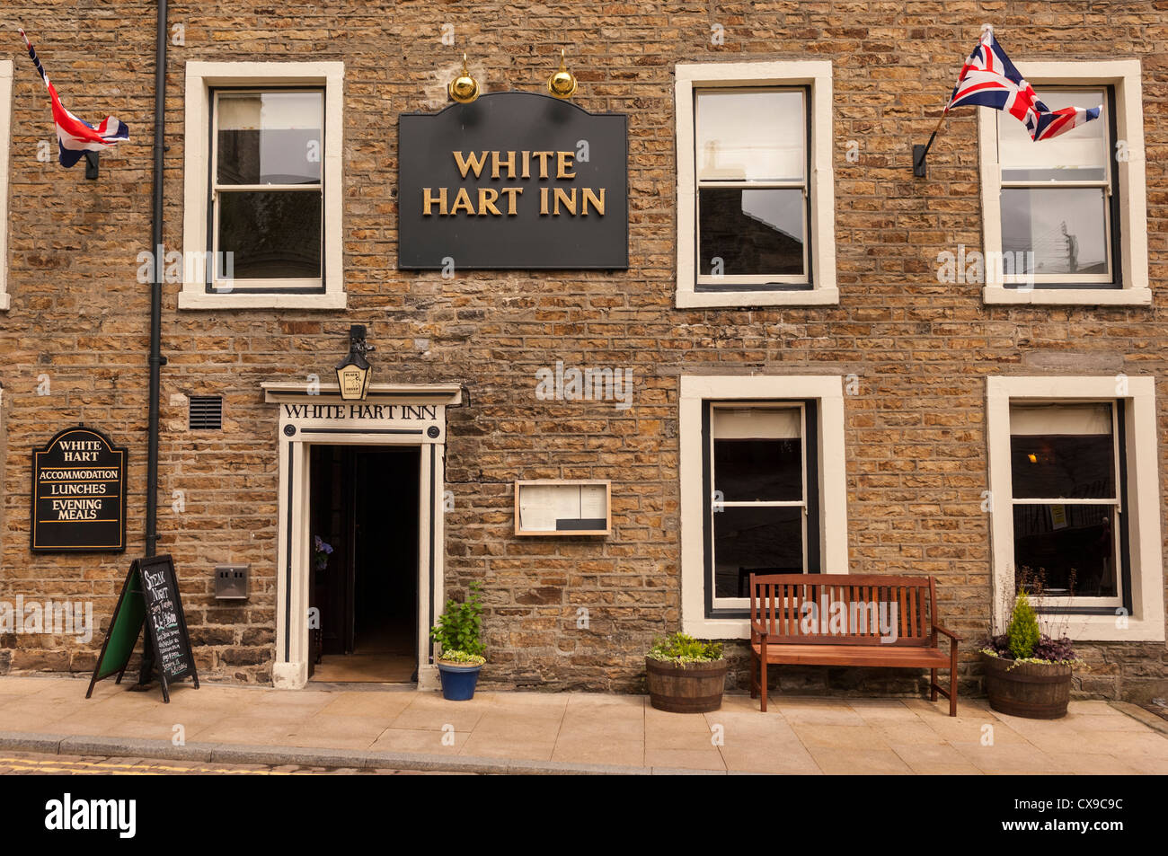 The White Hart Inn pub in Hawes in Wensleydale , Yorkshire Dales , England , Britain , Uk Stock Photo
