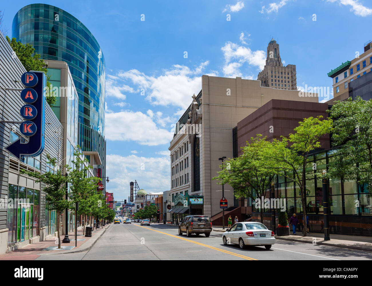 Main Street in downtown Kansas City, Missouri, USA Stock Photo Alamy