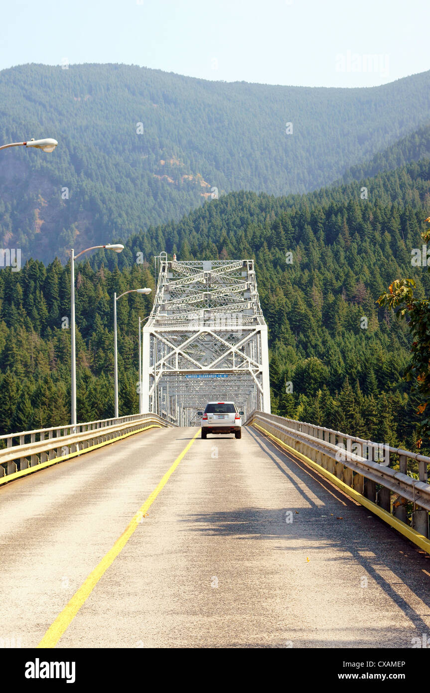 Bridge of the gods washington hires stock photography and images Alamy