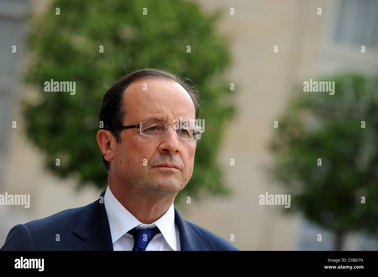 President francois hollande hi-res stock photography and images - Alamy