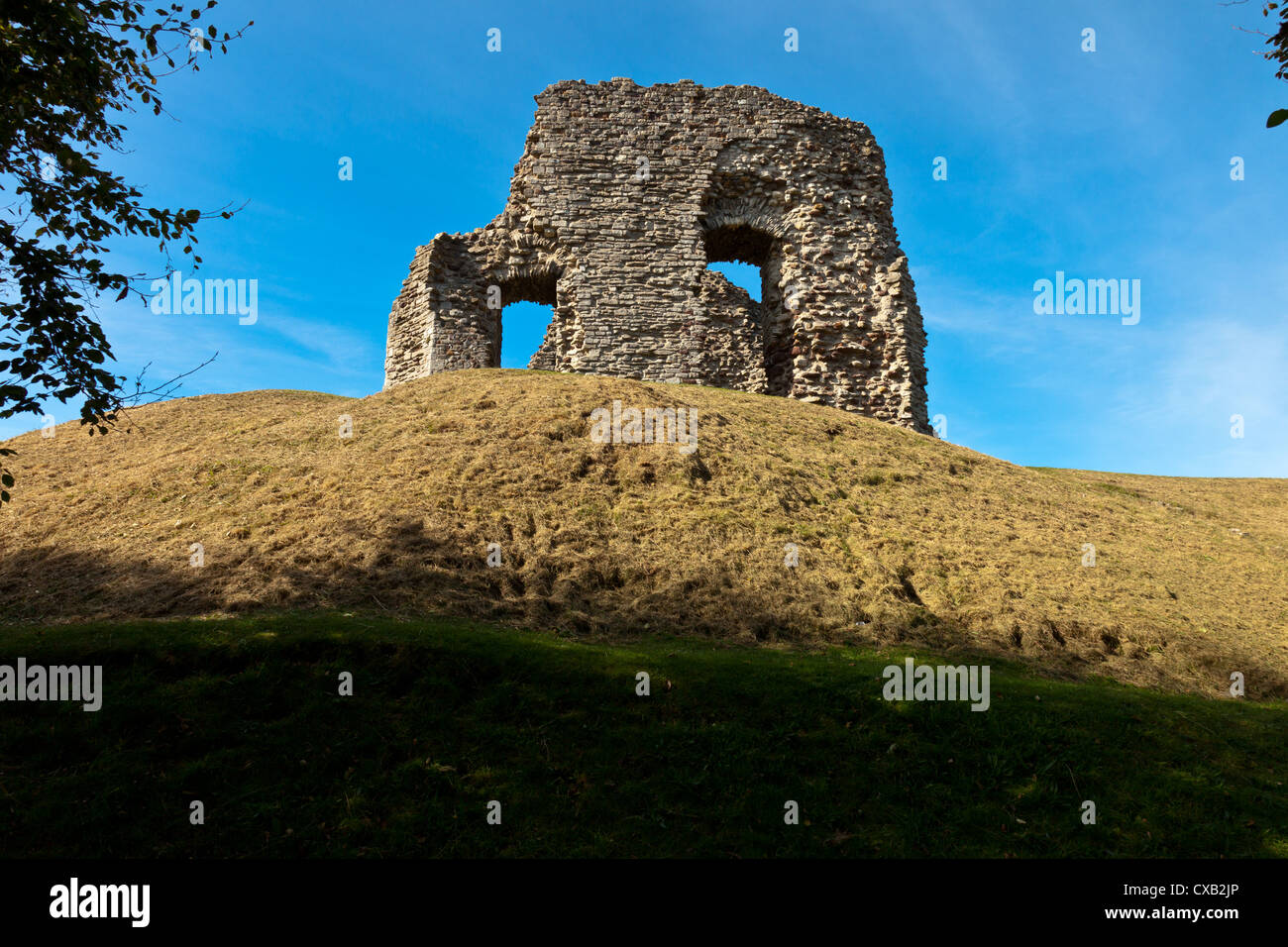 The great tower of Christchurch castle, symbol of Norman power originally built of timber timber about 1100 ad, Dorset England Stock Photo