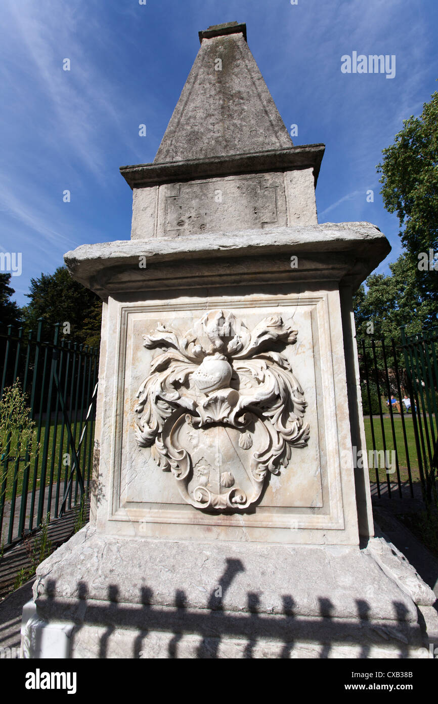 Henry Raine (1679-1738) memorial tomb, St George in the East Church ...