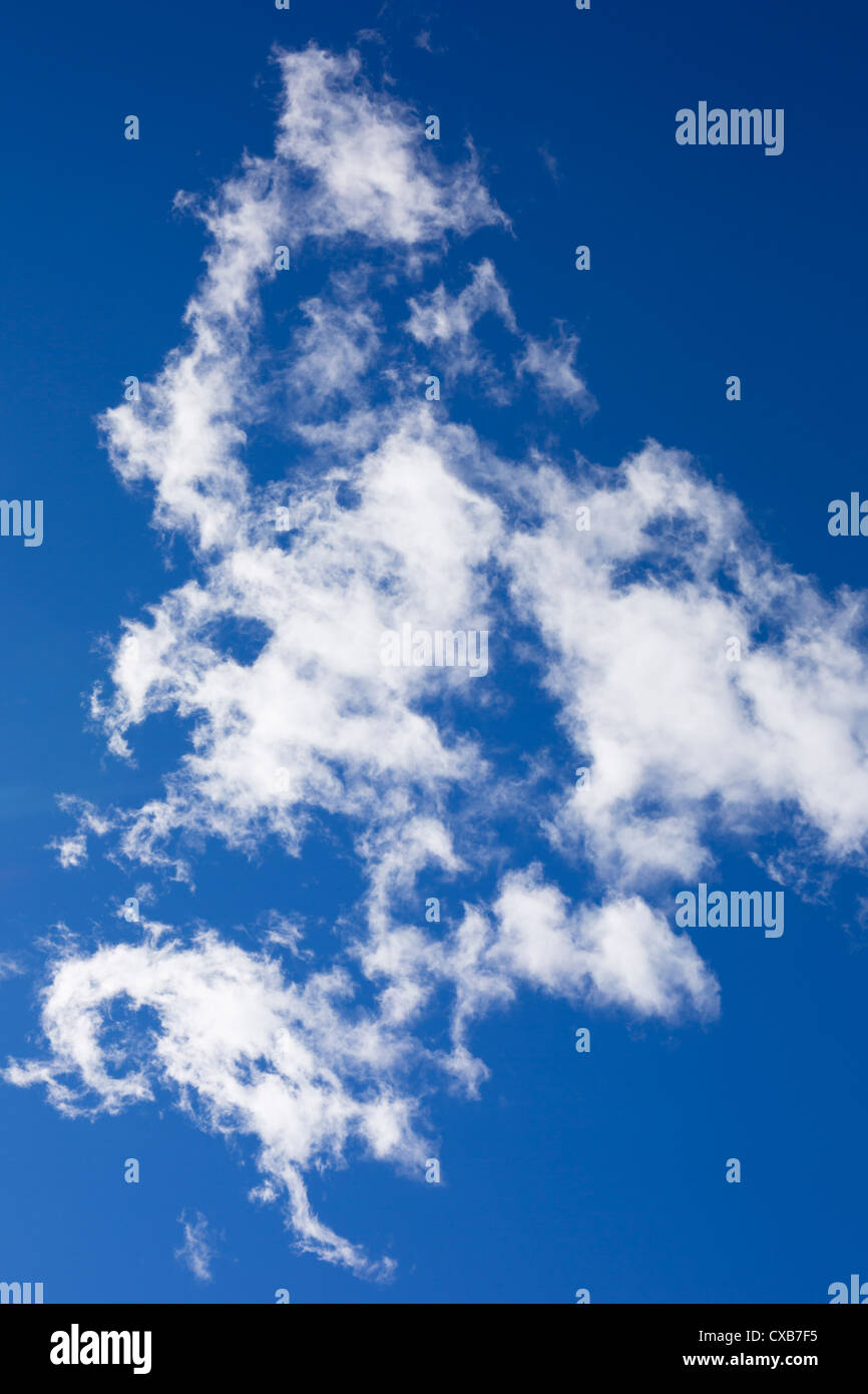 White wispy clouds in a blue sky Stock Photo - Alamy