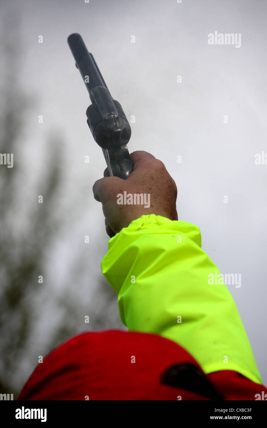 Starting pistol hires stock photography and images Alamy
