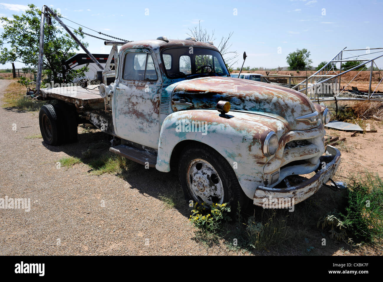 Abandoned truck at Tucumcari Trading Post, on Route 66, Tucumcari, New Mexico. Stock Photo