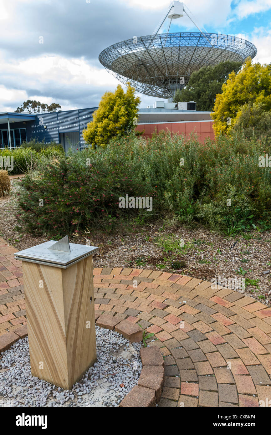 Parkes Radio Telescope, Parkes, NSW Australia Stock Photo Alamy