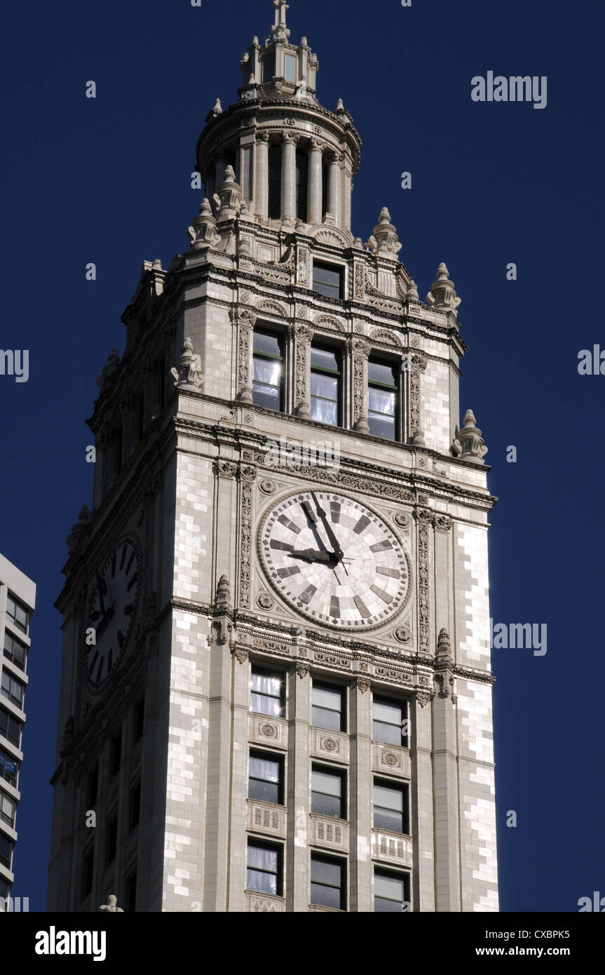 Chicago clock hires stock photography and images Alamy