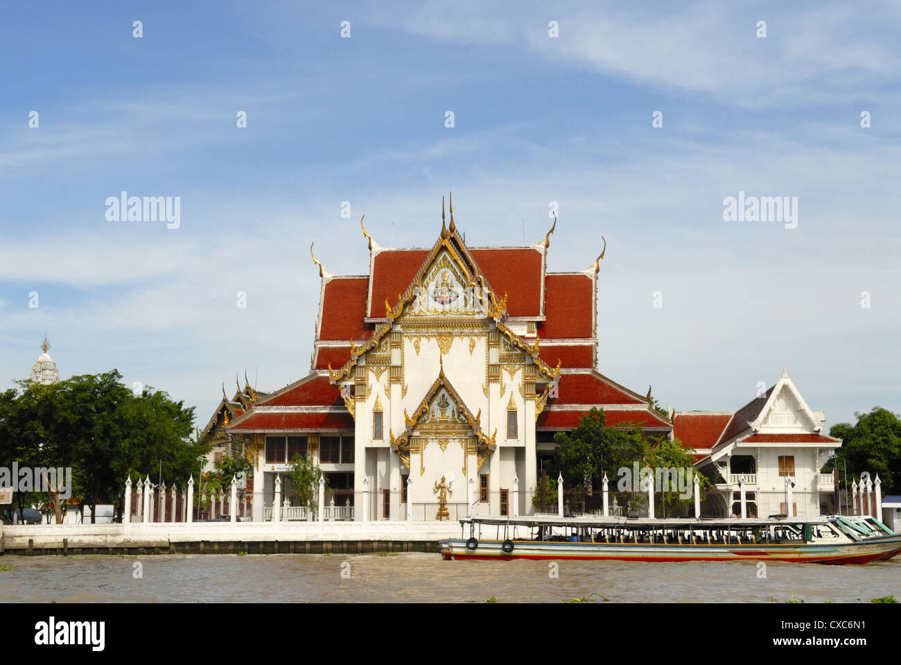 Temple at the banks of Chao Phraya River, Bangkok, Thailand Stock Photo