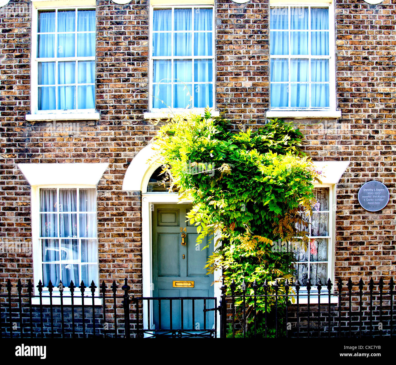 Dorothy sayers hires stock photography and images Alamy