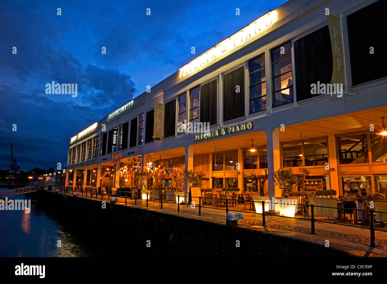 Pitcher and Piano bar, Bristol harbour, UK Stock Photo