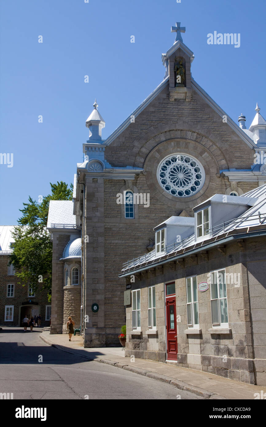 Musee des Ursulines de Quebec (Ursuline Museum), established in 1639 in
