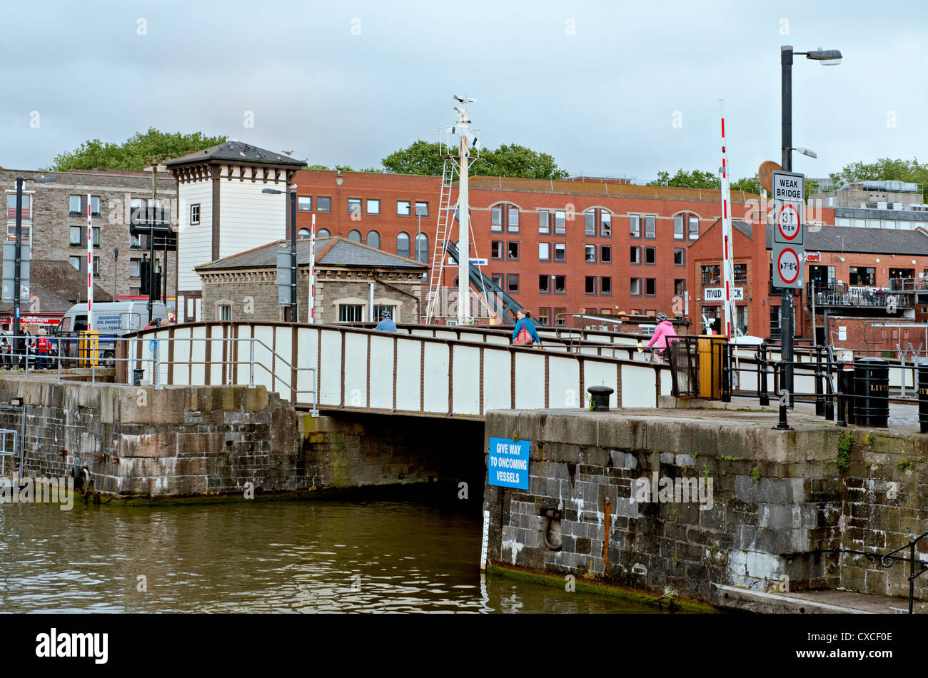 Prince Street Swing Bridge, Bristol, UK Stock Photo 50676990 Alamy