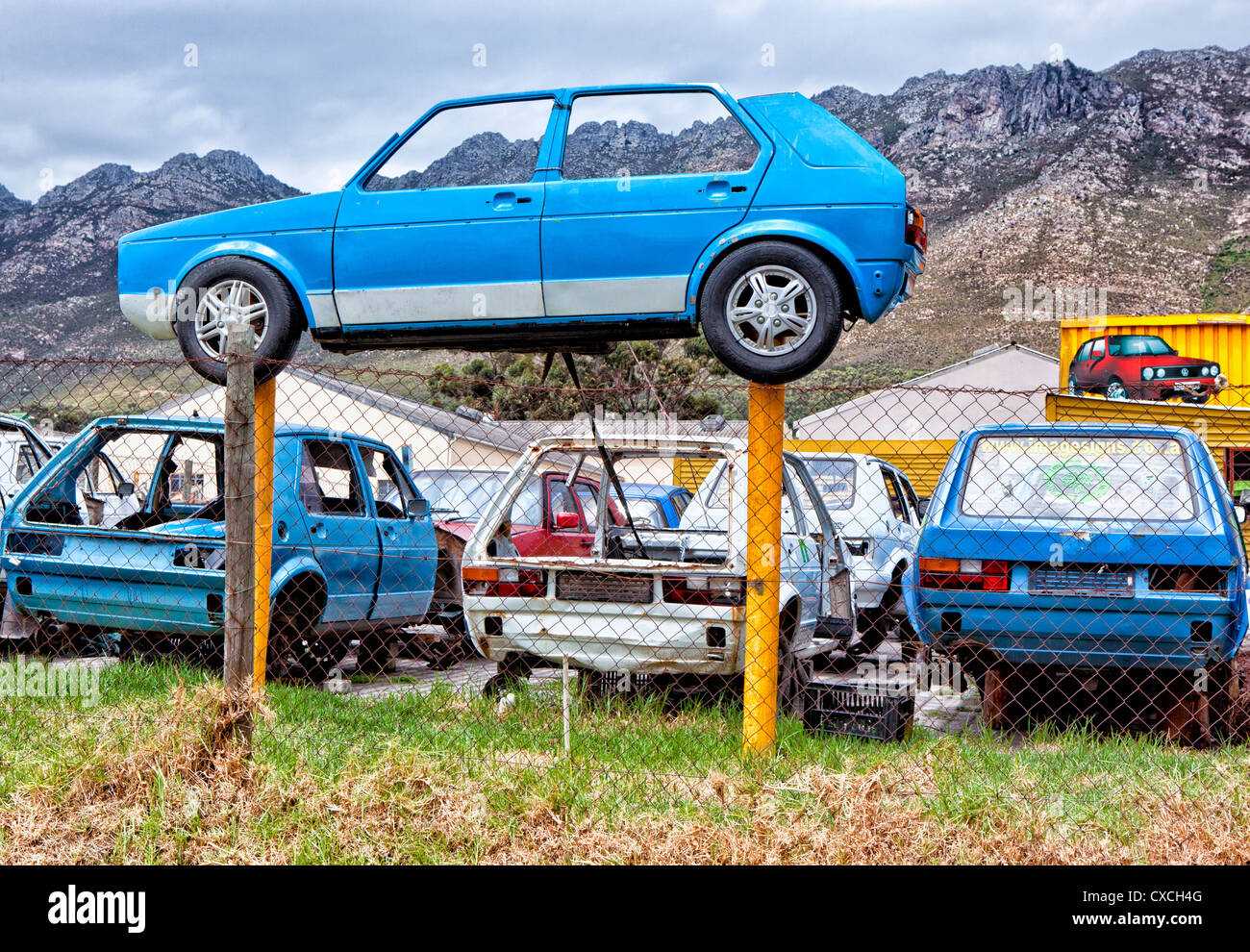 Scrapyard golf hi res stock photography and images Alamy