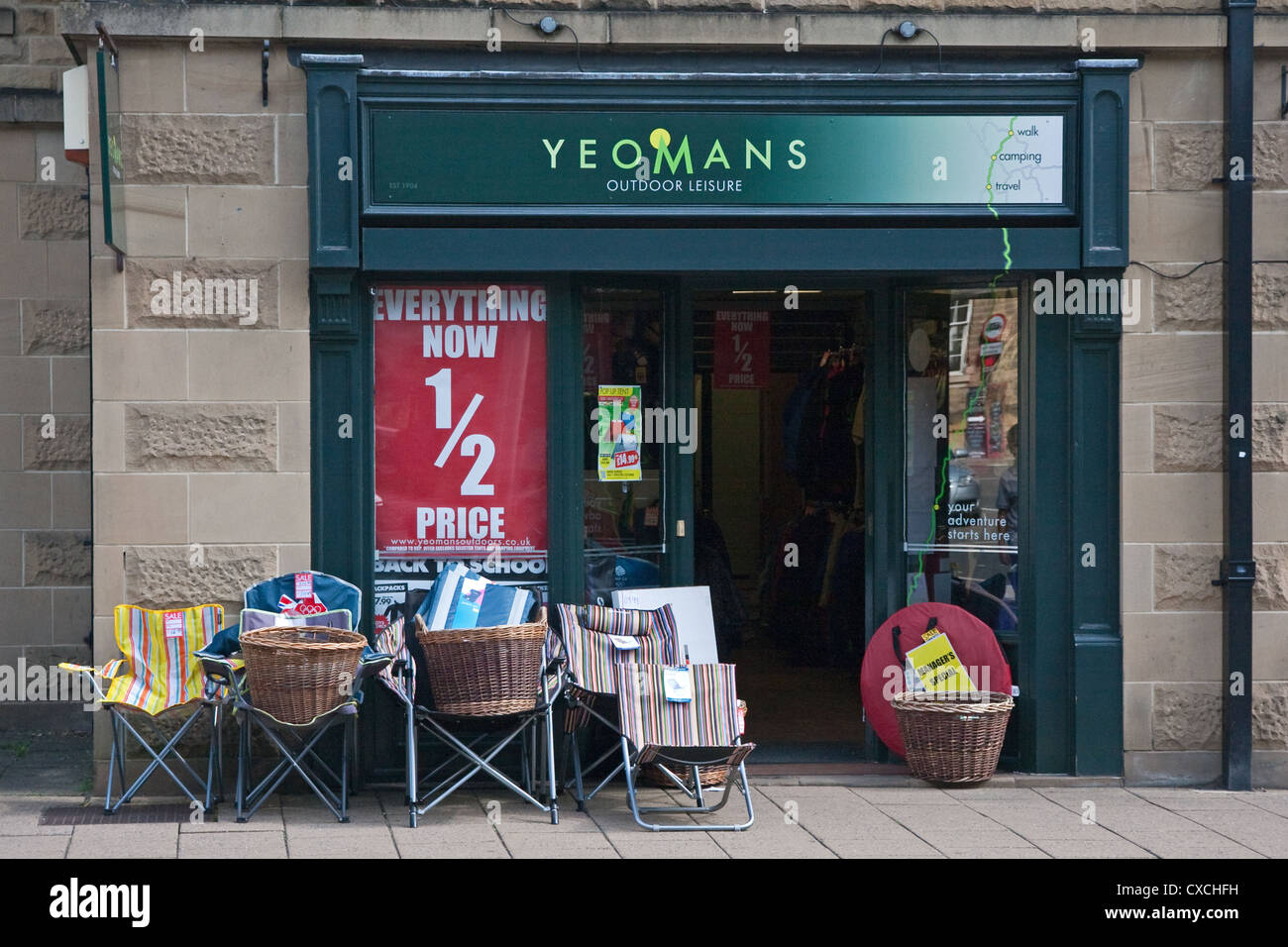 Yeomans Outdoor and leisure shop, Bakewell, Derbyshire Stock Photo Alamy