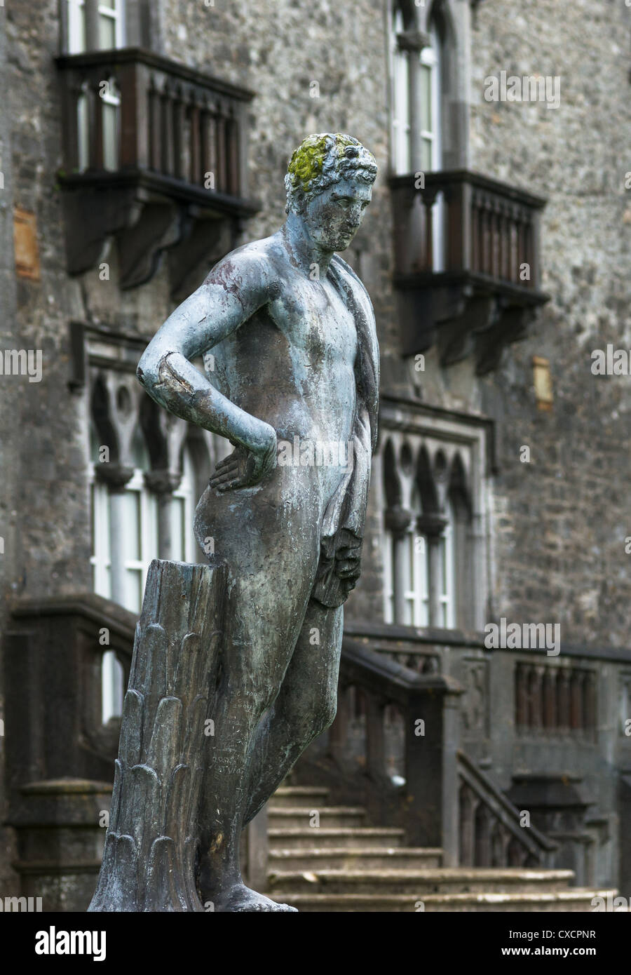 Irish statue statues ireland hires stock photography and images Alamy