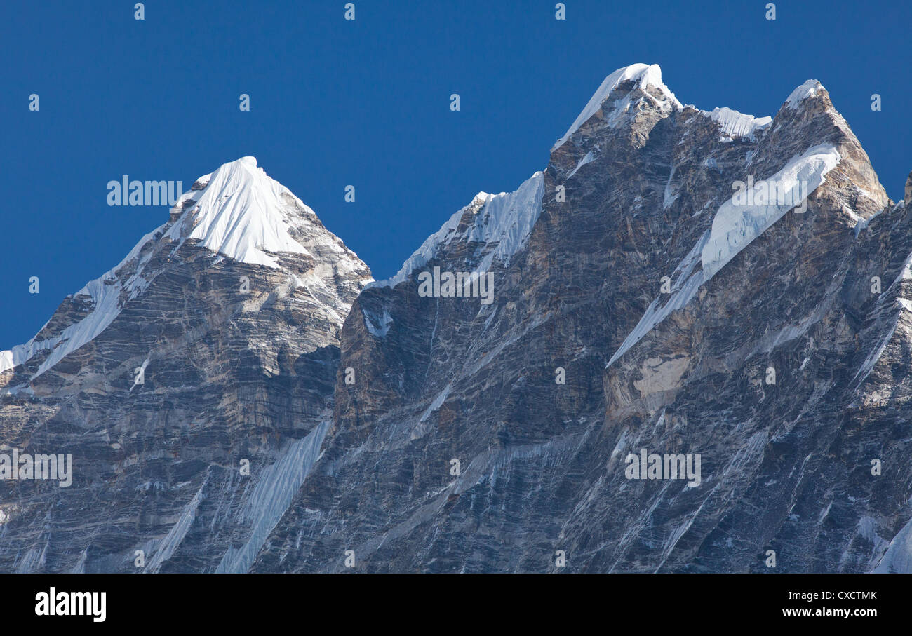 Stunning huge snowcapped mountain in the Himalayas, Nepal Stock Photo