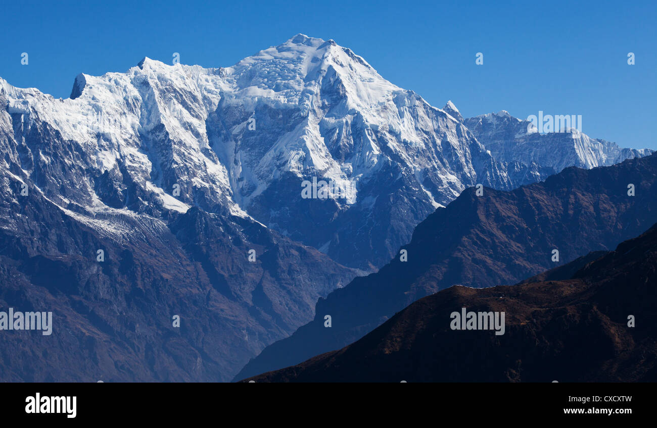 Beautiful snow-capped mountains in the Himalayas, Nepal Stock Photo