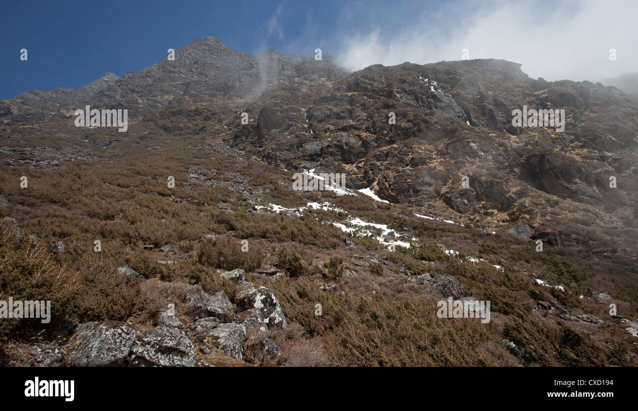 Rocky route up mountainside hi-res stock photography and images - Alamy