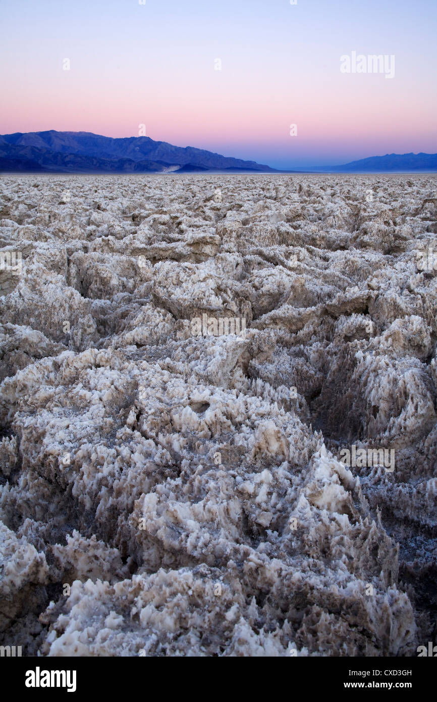 Devils golf course death valley national park hi-res stock photography ...