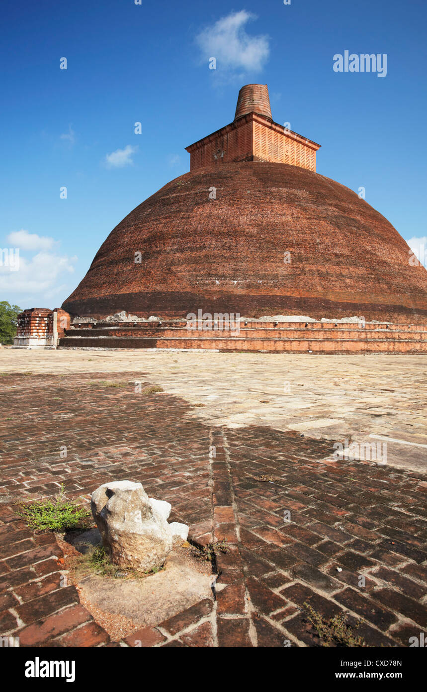 Jetavanarama Dagoba, Anuradhapura, (UNESCO World Heritage Site), North Central Province, Sri Lanka Stock Photo