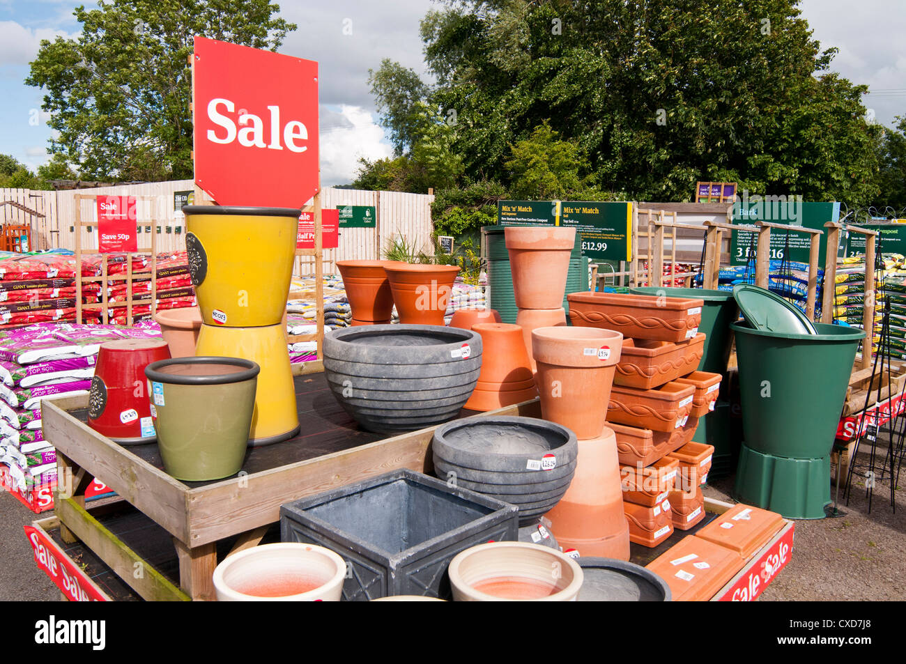 Display of plant pots in garden centre, UK Stock Photo Alamy