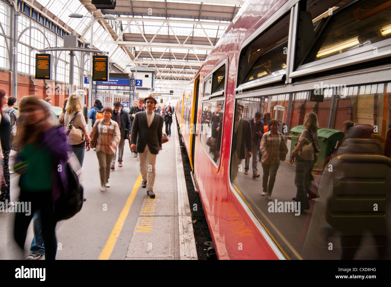 Platform at London Waterloo Station, London, UK Stock Photo Alamy