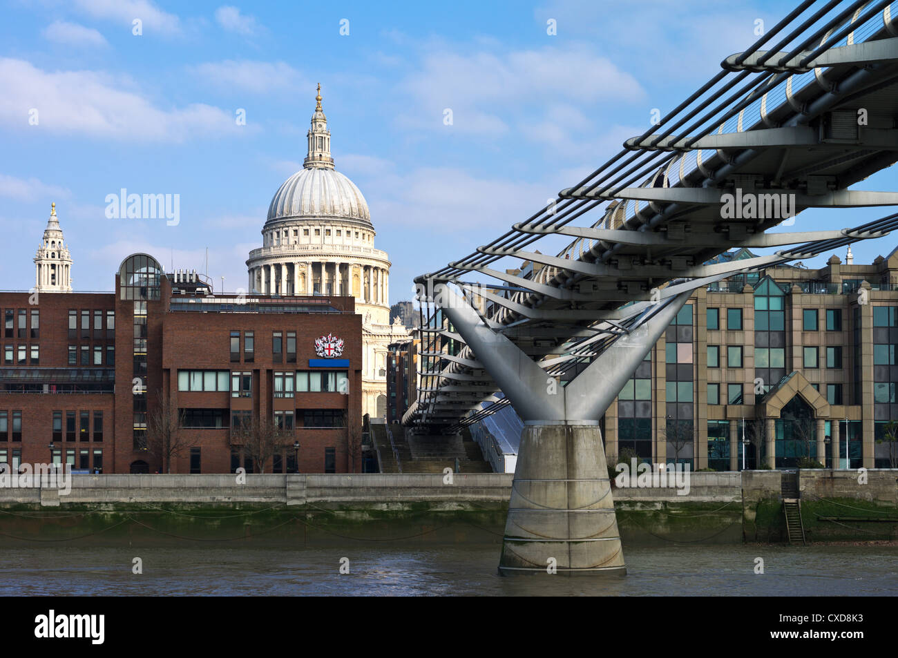 UK, London seen from the Thames river, the Millennium bridge and the St Paul's dome Stock Photo