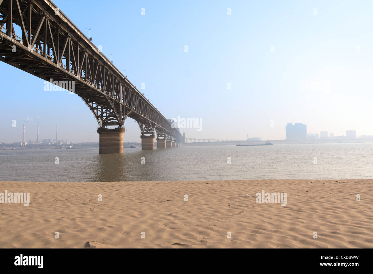 yangtze river bridge Stock Photo