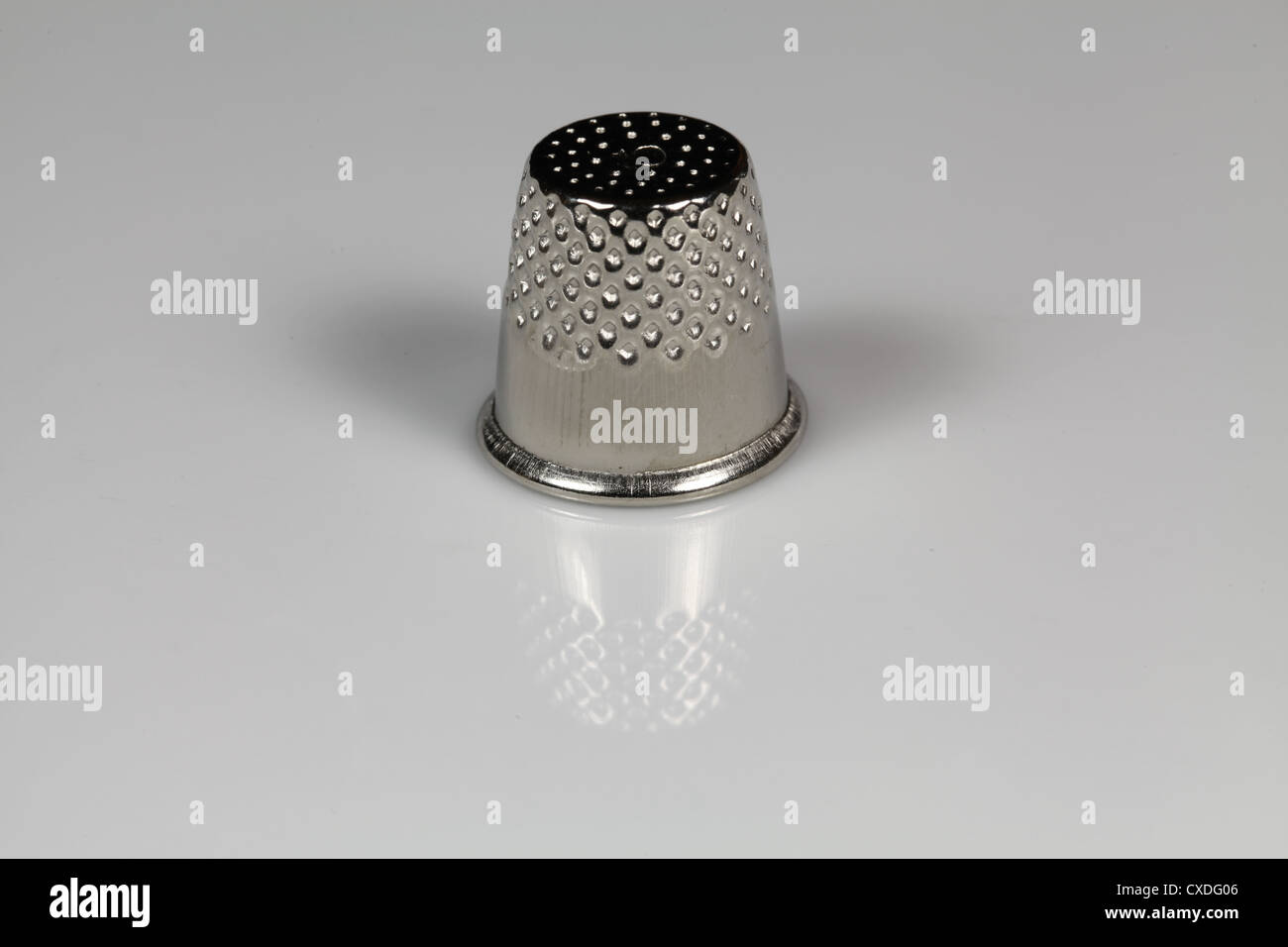 Metal thimble hi-res stock photography and images - Alamy