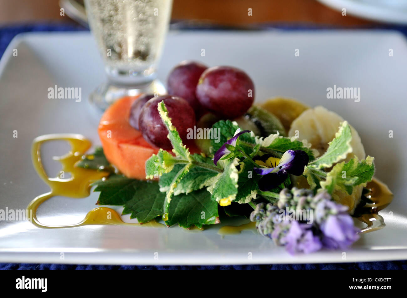 Fruit salad grapes bananas hi-res stock photography and images - Alamy