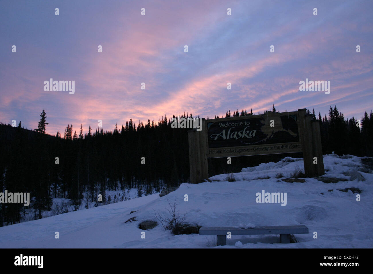 AlaskaCanada Border along the Alaska Highway Stock Photo Alamy