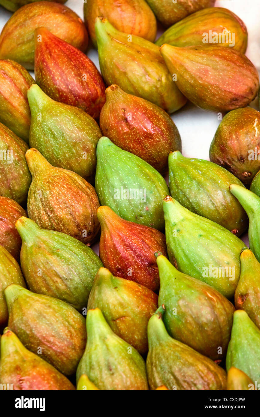 Fresh up hi-res stock photography and images - Alamy