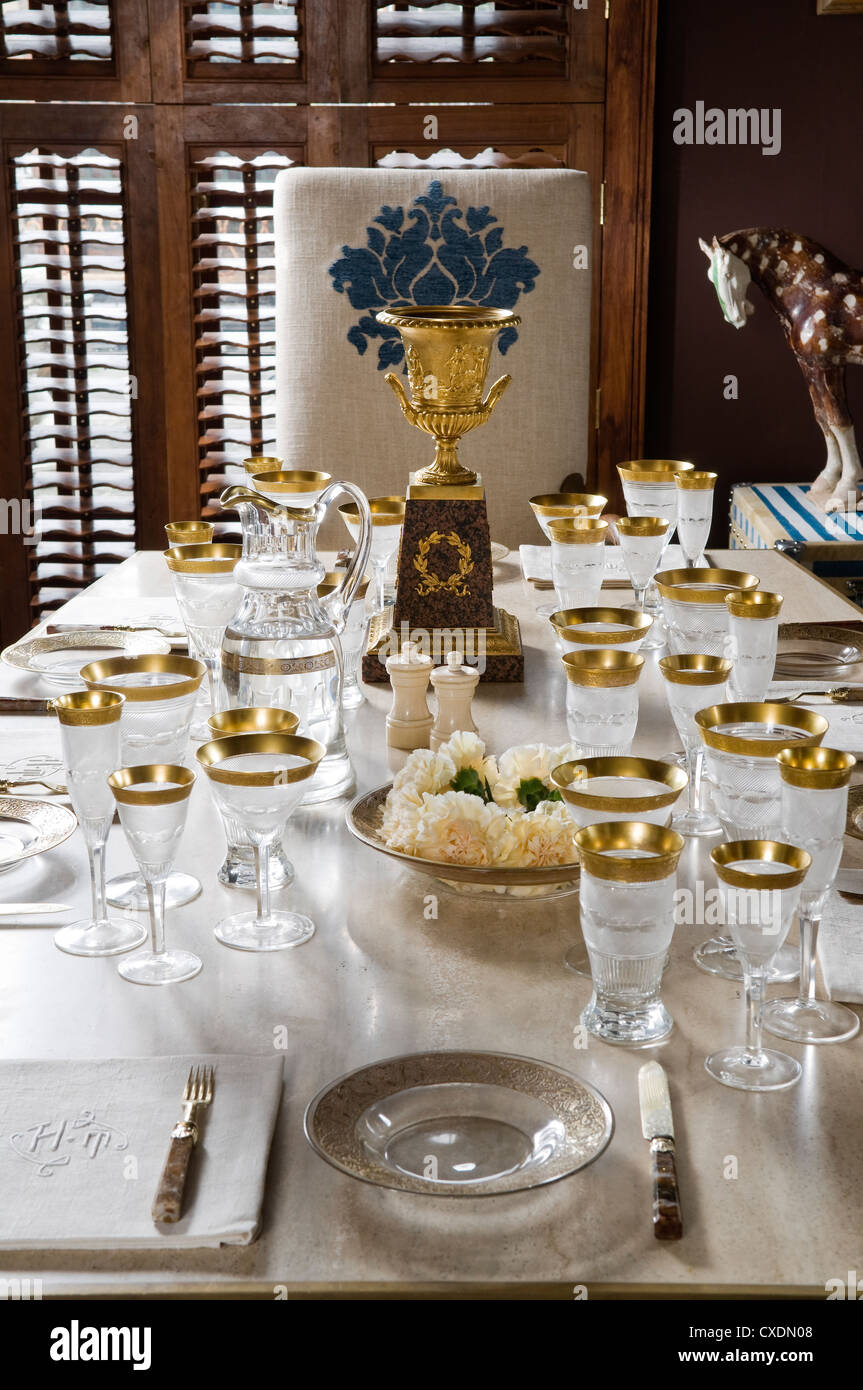 Plates and water jugs by moser hires stock photography and images Alamy