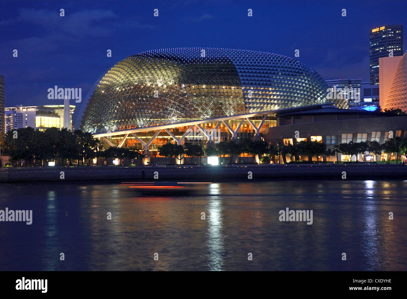 Singapore, Esplanade, Theatres on the Bay Stock Photo - Alamy