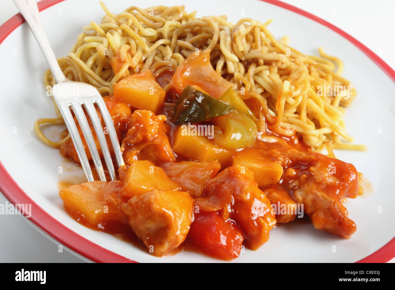 Sweet and sour chicken and noodles hires stock photography and images