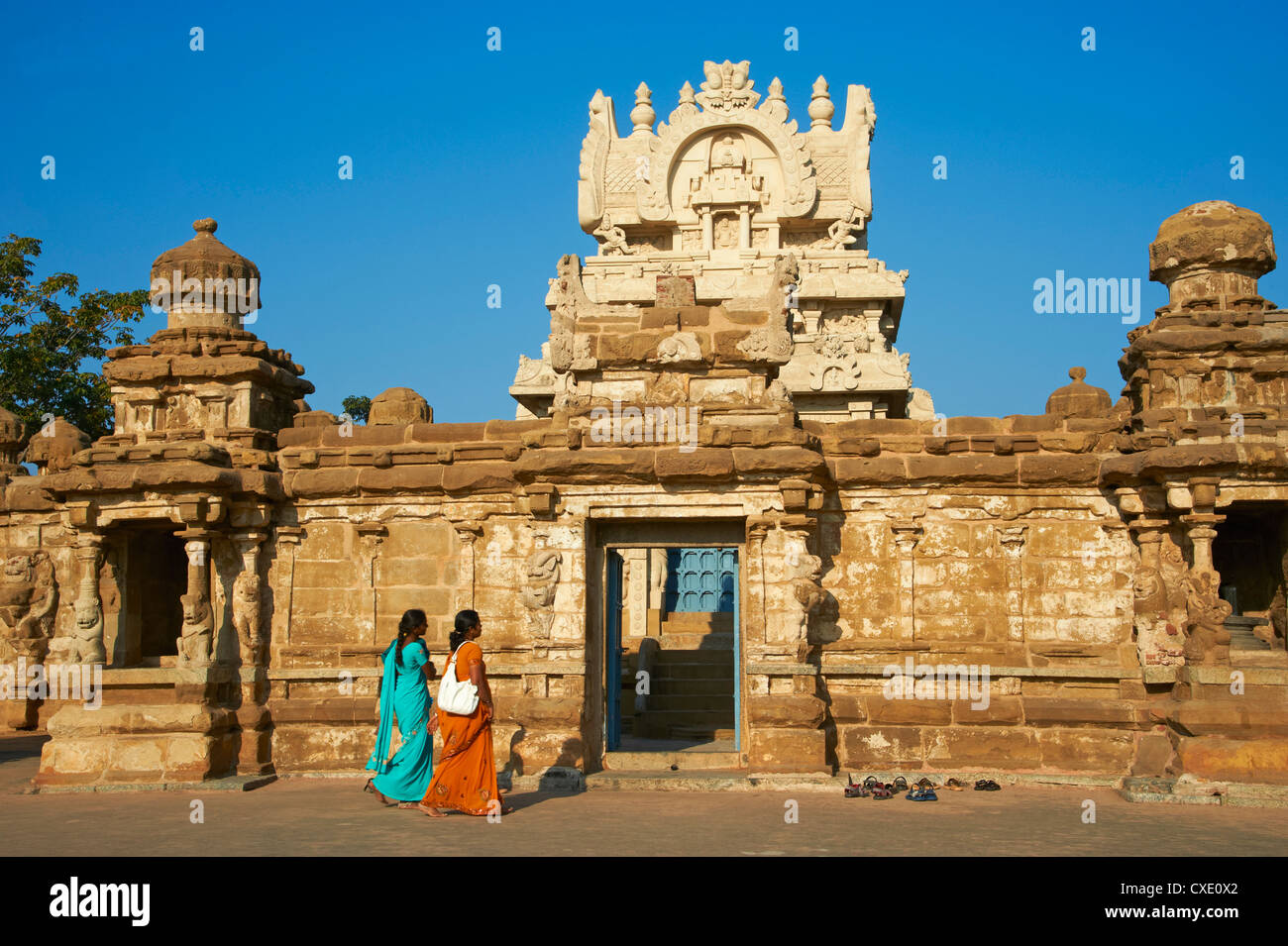 Kailasanatha temple dating from 8th century, Kanchipuram, Tamil Nadu, India, Asia Stock Photo