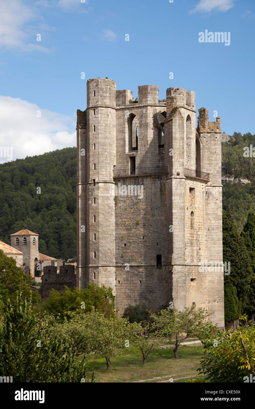 The church tower of Lagrasse (Aude - France).  Unfinished, that high donjon was both a defensive and a religious construction. Stock Photo