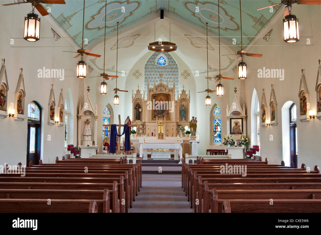 Interior of Immaculate Conception Catholic Church in Panna Maria, Texas, the oldest Polish settlement in the USA Stock Photo