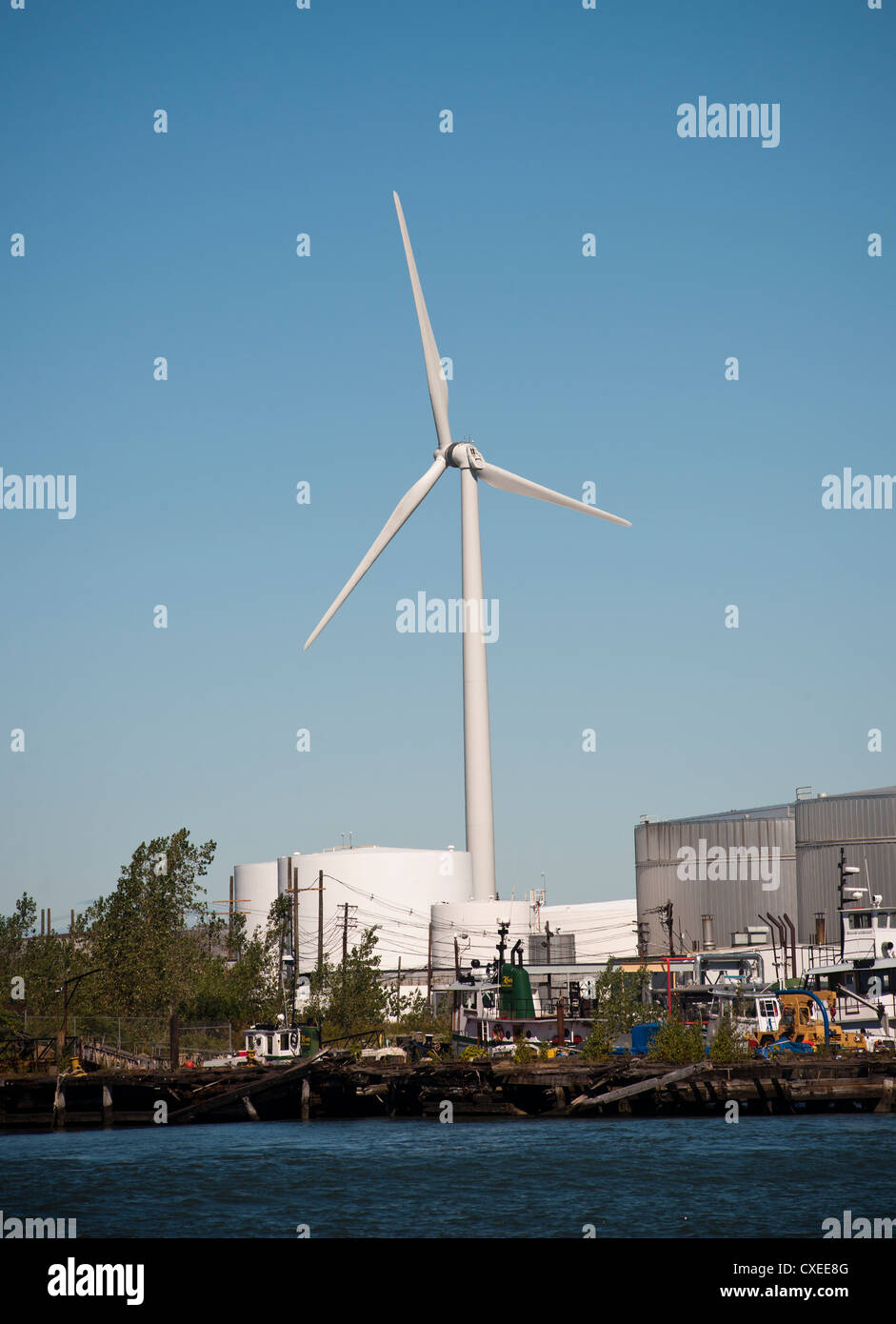 A 260 foot wind turbine run by the Bayonne (NJ) Municipal Utilities Authority is seen in Bayonne, NJ Stock Photo
