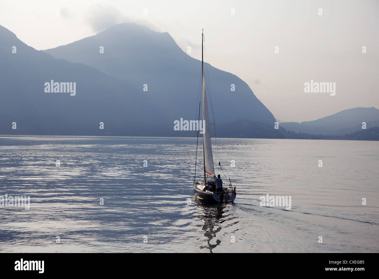 Sailing fishing boat hi-res stock photography and images - Alamy