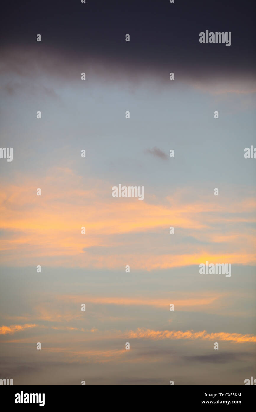 Dramatic lighted clouds hi-res stock photography and images - Alamy