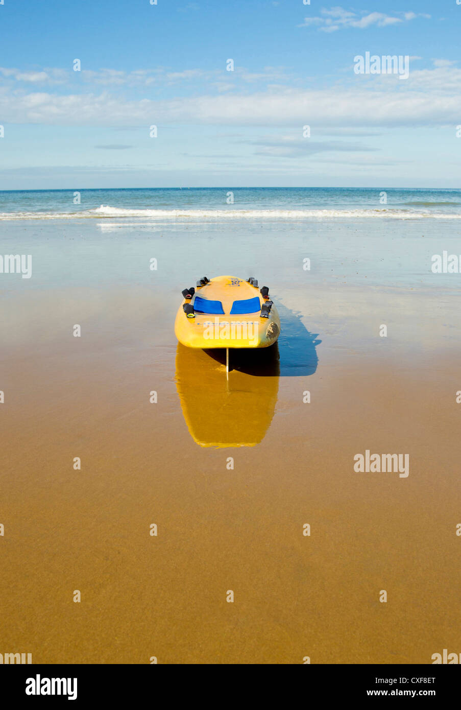 Life saving surf board hi-res stock photography and images - Alamy