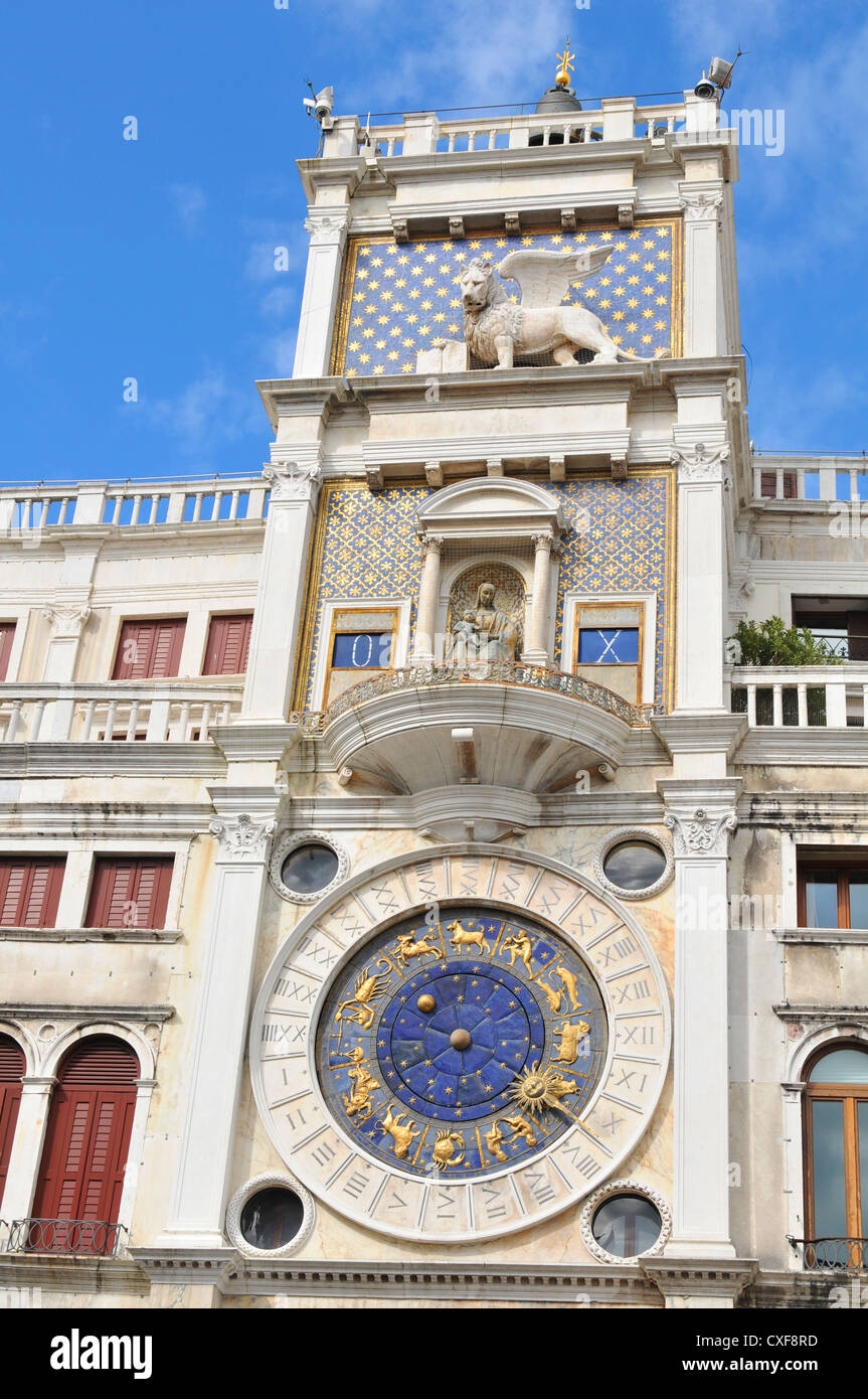 St. Mark's Clock Tower (Torre dell'Orologio) in Piazza di San Marco ...